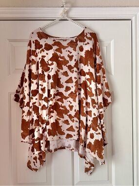 Jodifle Brown & White Cow Print Poncho Top